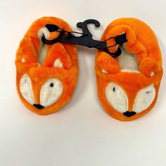 Other - Infant 👶 Sz 3 Slippers NWT